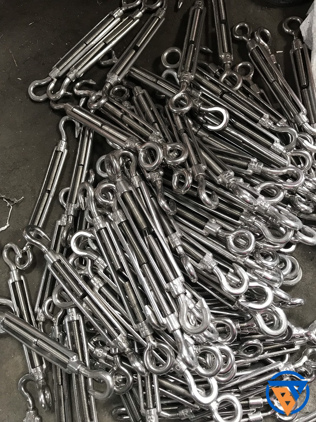 Tăng đơ inox 304 - Thanh Bình TĐ